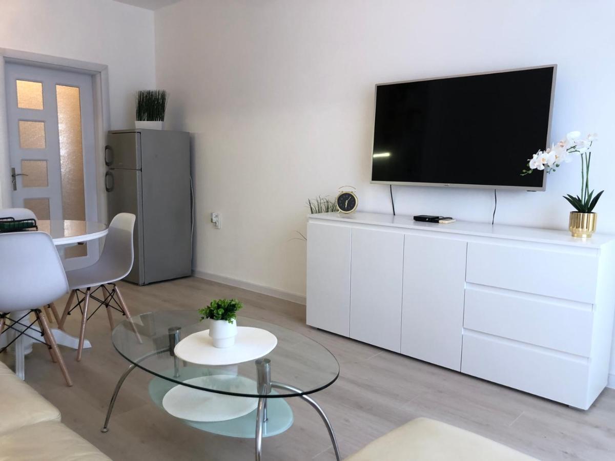 Magnolia Apartment Varna ภายนอก รูปภาพ